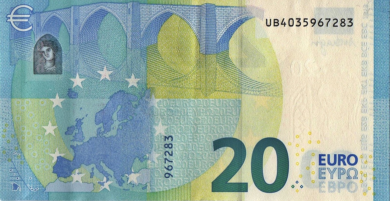 Banconote da 20 euro con simbolo raro che aumentano il loro valore collezionistico.